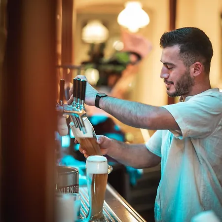 Herberg Krone Post *