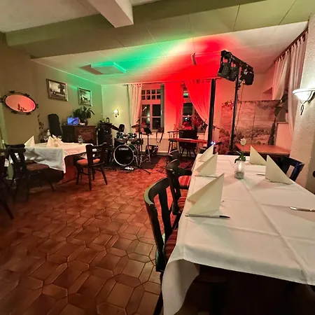 Herberg Krone Post *